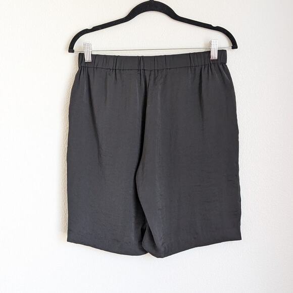 H&M HM Black Satin High Elasticated Waist Short Shorts, size 6 - Picture 2 of 8